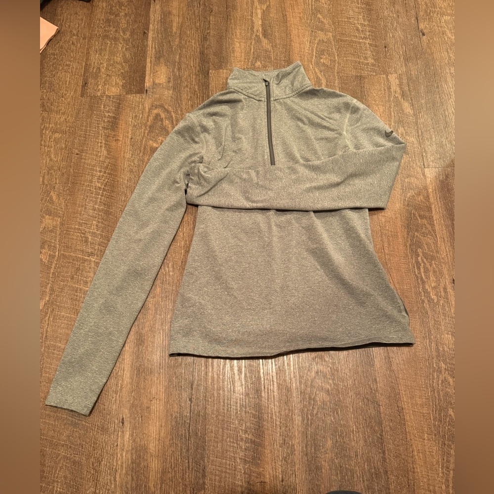 nike quarter zip